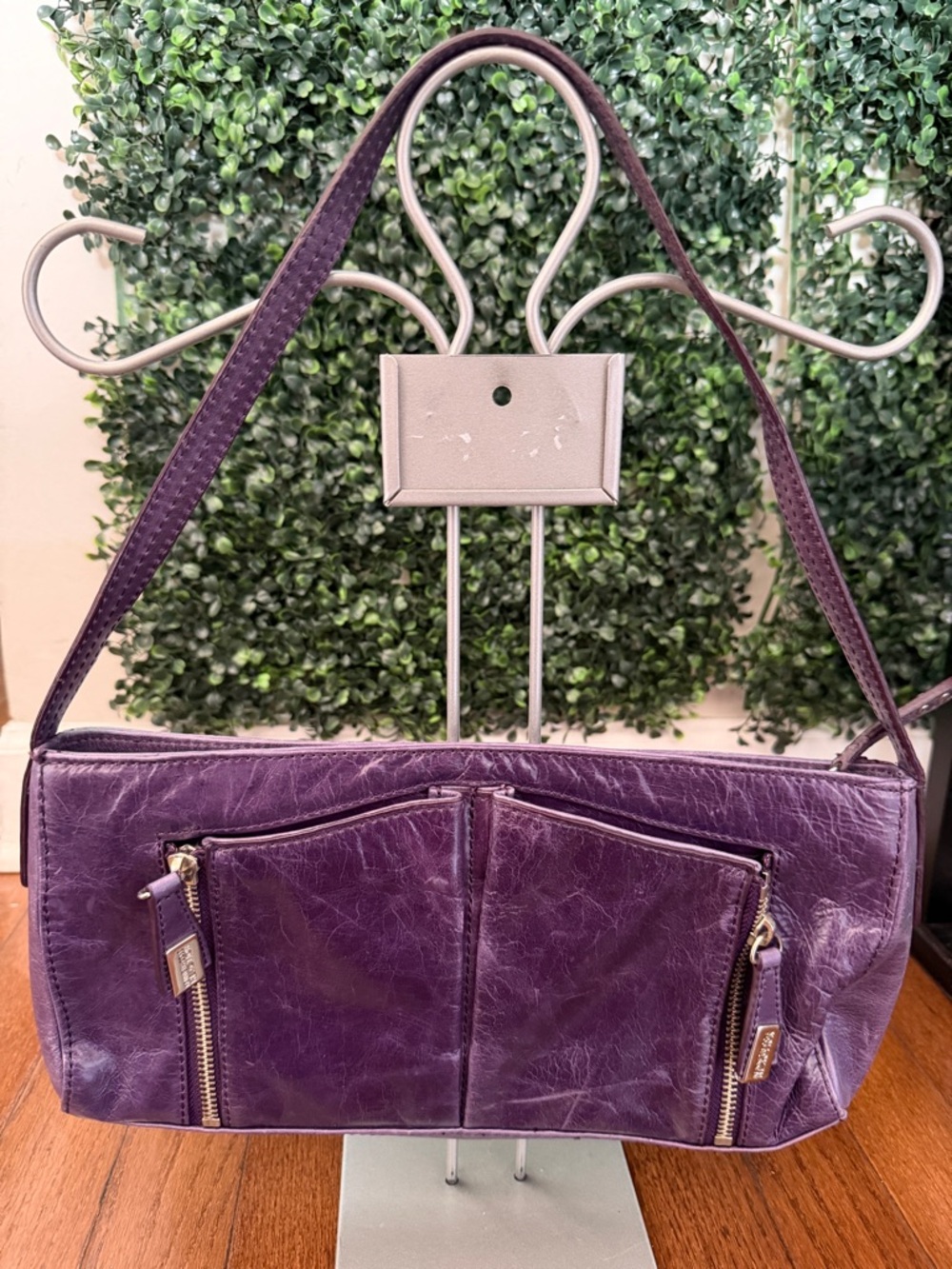 Kenneth Cole Reaction Purple Leather Shoulder Bag with Front Zip Pockets